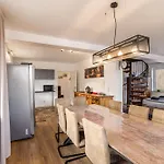 Pistenblick Apartment *